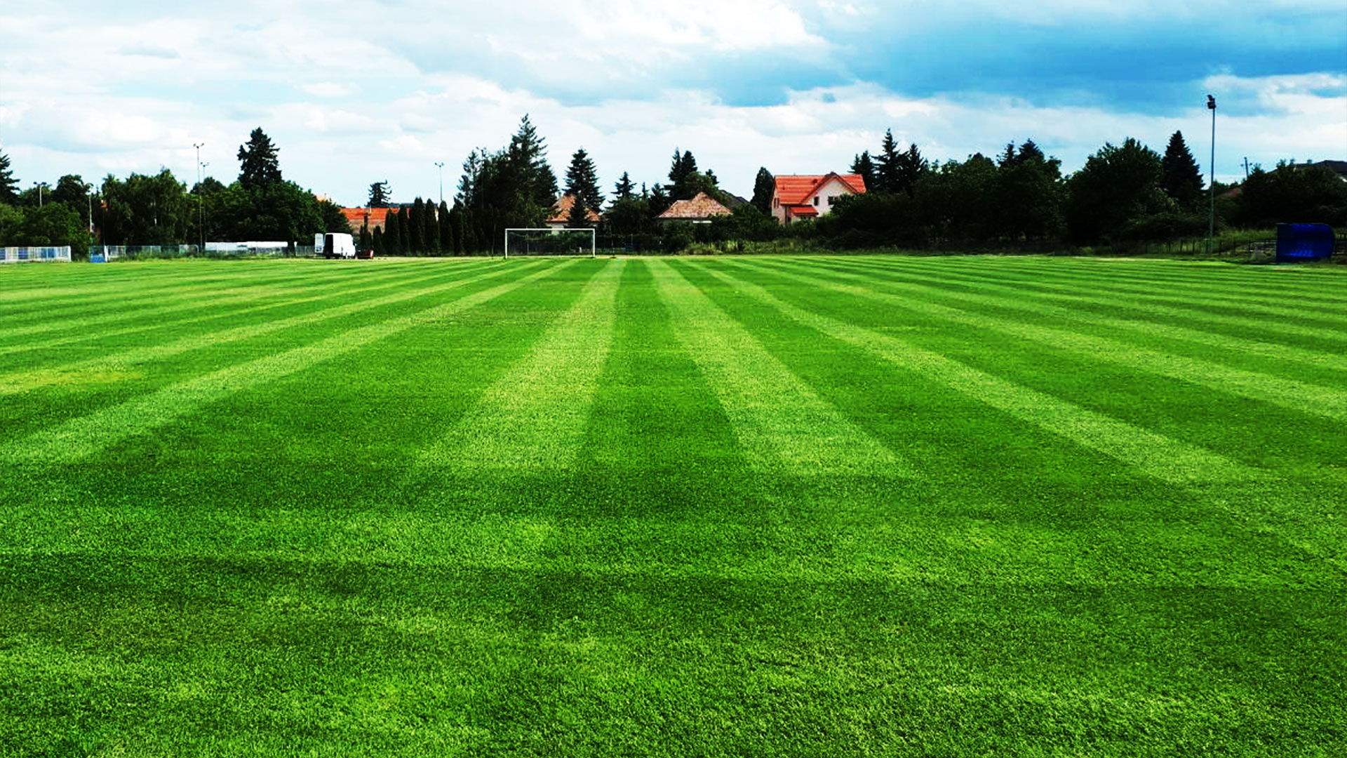 Regenerácia futbalového ihriska | záhradníctvo garden team Návrh záhrady vizualizácia