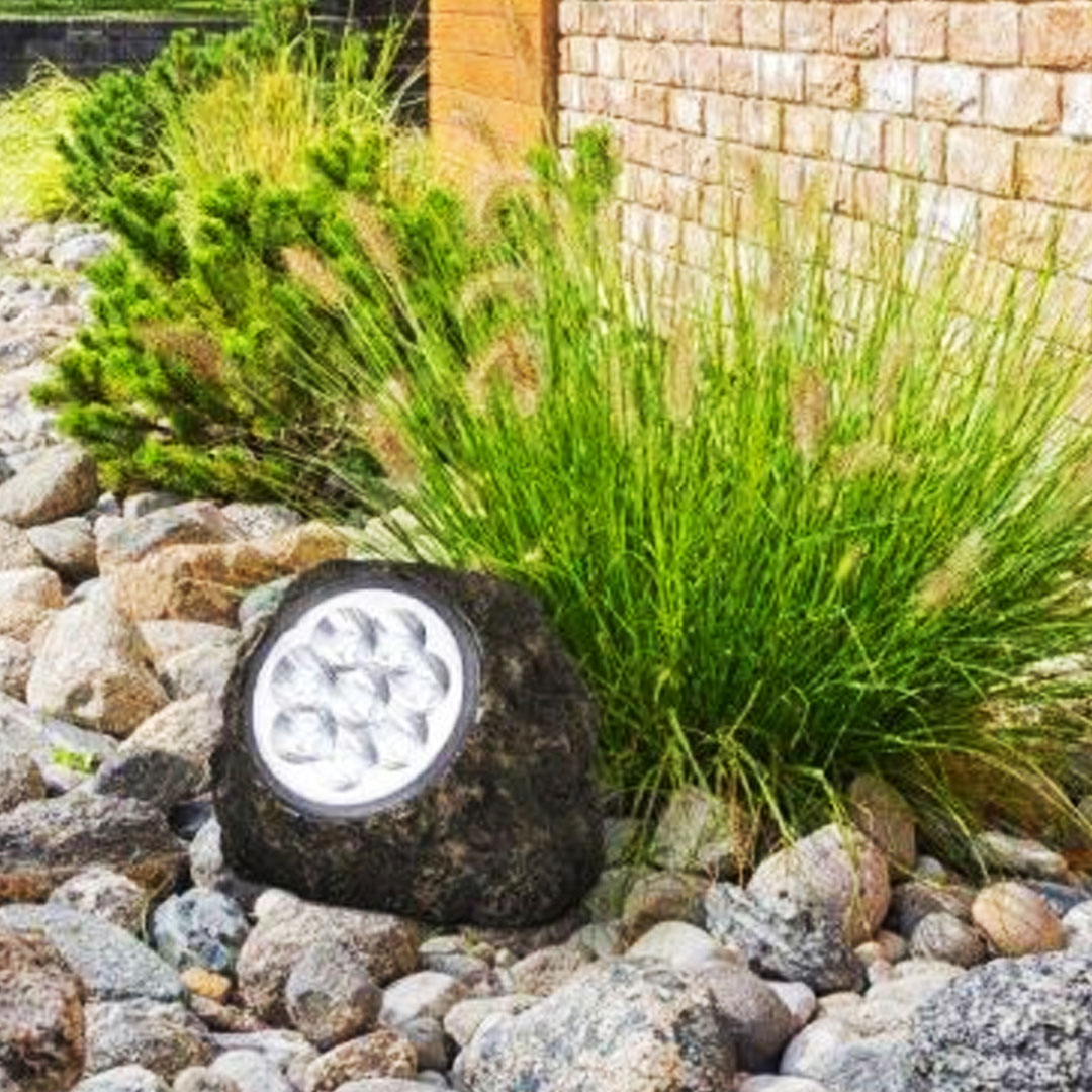 Solárne svietidlo kameň | záhradníctvo garden team Solárne svietidlo kameň